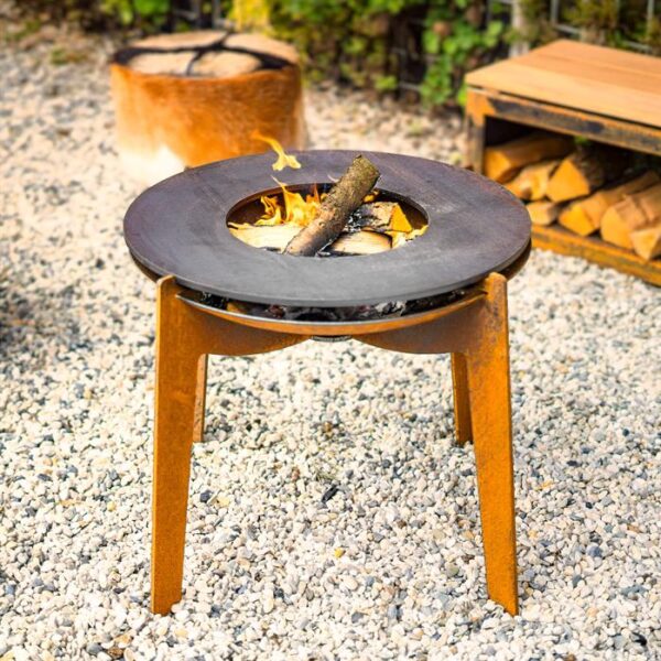 Corten steel fire bowl with baking ring