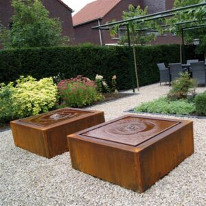 L'acier Corten Tables d'eau, carrée