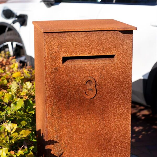 L'acier corten boîte aux lettres de colis, Case