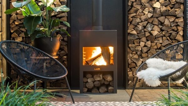 Corten steel outdoor fireplace Stig