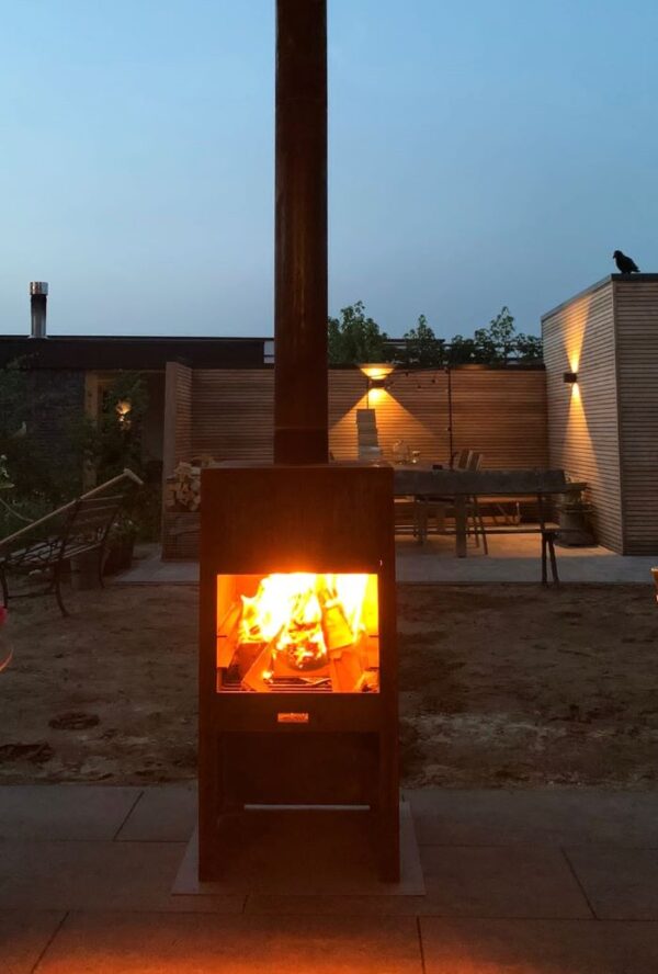 Corten steel outdoor fireplace Stig