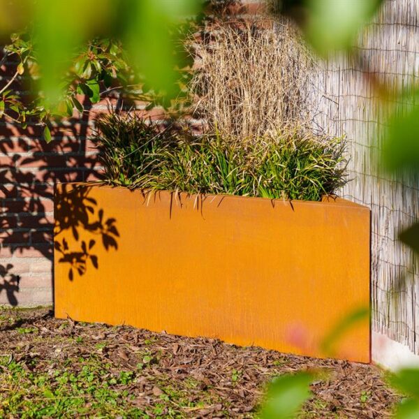 L'acier corten jardinière Triangle